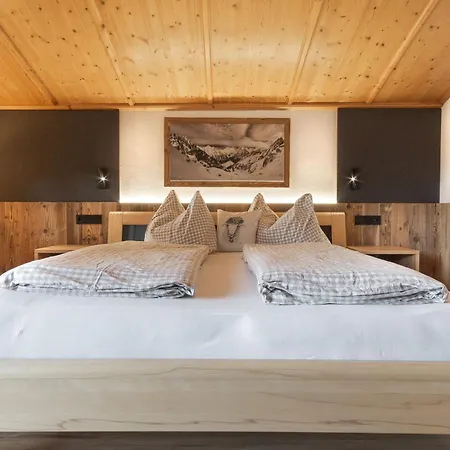 Stubaier Bauern Telfes im Stubai